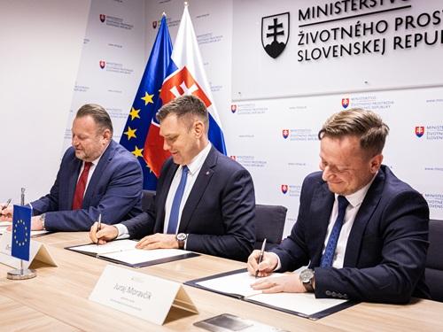 Envirorezort a Úrad pre územné plánovanie a výstavbu SR sa dohodli na ďalšom zefektívnení procesov vo výstavbe